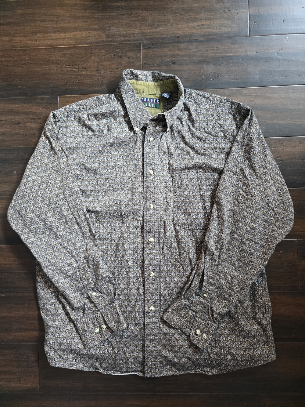 Trader Bay Men’s Brown Patterned Long-Sleeve Button-Up Shirt